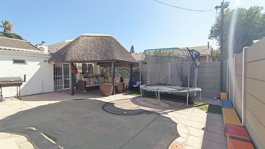 3 Bedroom Property for Sale in Tygerdal Western Cape